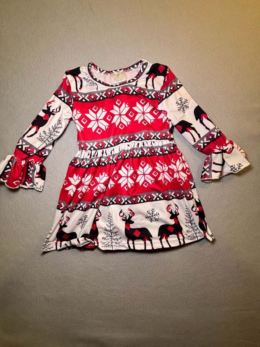 Girls Reindeer Christmas Dress Size XS Red White Snowflake Bell Sleeve